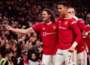 米兰体育官网-沃尔夫斯堡球员庆祝胜利战神回归