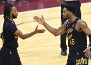 米兰体育app入口-篮网大胜勇士，拉塞尔砍下30分轻松取胜