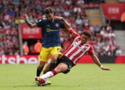 米兰体育app-曼城在南安普顿赢球，继续保持势头