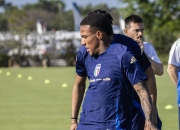 米兰真人-国际足球赛事中球员表现出色