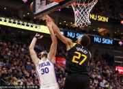 米兰体育官网-关于鹈鹕力克76人，戈贝尔三分雨点燃全场的信息