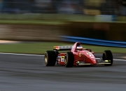 米兰体育网页版-奥斯梅恩数据全面爆炸！巴萨对阵英格兰球队的非洲风暴