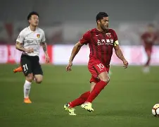 中超痛击以英雄传说继续 中超痛击以英雄传说继续