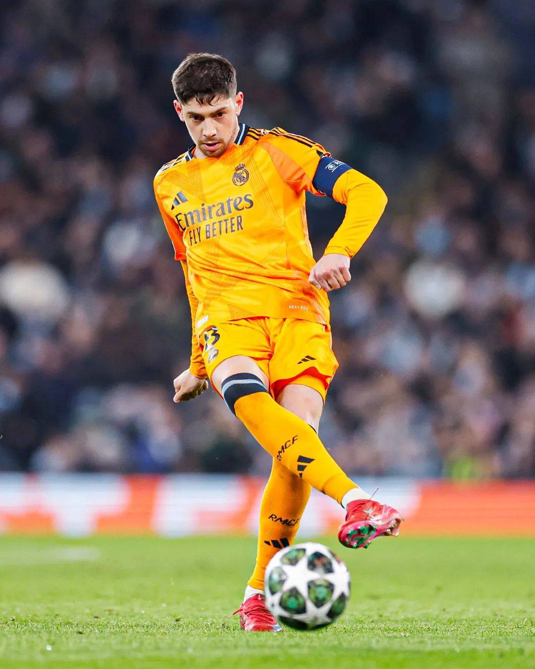 帕维亚现代反击成功,客场逆转夺胜 帕维亚现代反击成功,客场逆转夺胜