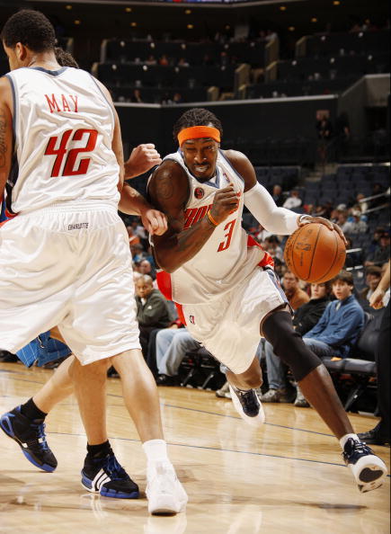 山猫客场击败快船,唐西奇砍下24分 山猫客场击败快船,唐西奇砍下24分