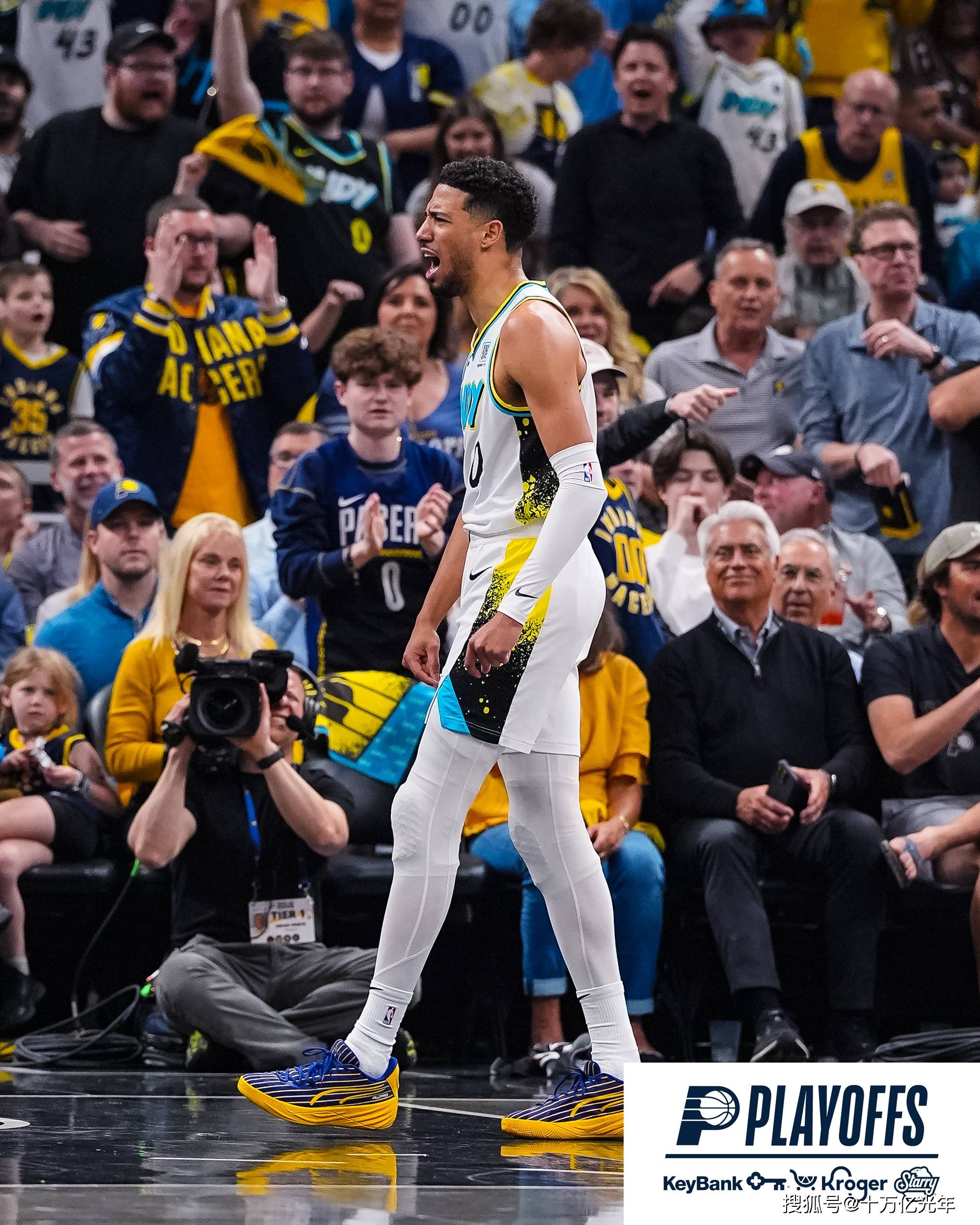 雄鹿主场艰难取胜,锁定胜局 雄鹿主场艰难取胜,锁定胜局