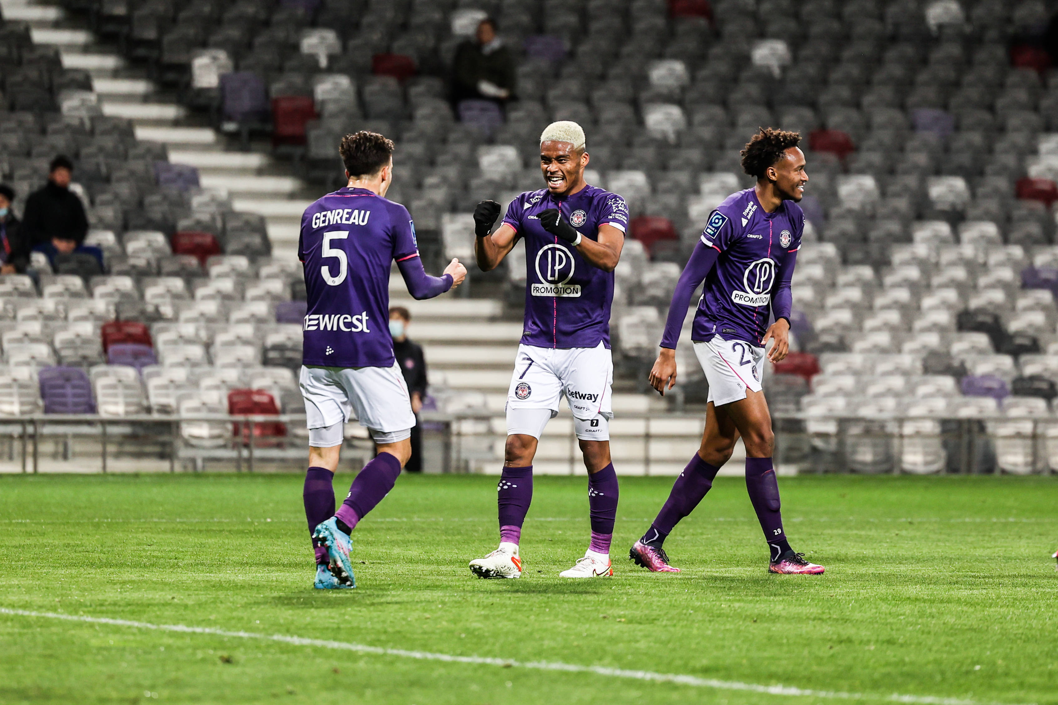 摩纳哥主场不敌图卢兹,遭遇法国联赛颓势的简单介绍 摩纳哥主场不敌图卢兹,遭遇法国联赛颓势的简单介绍