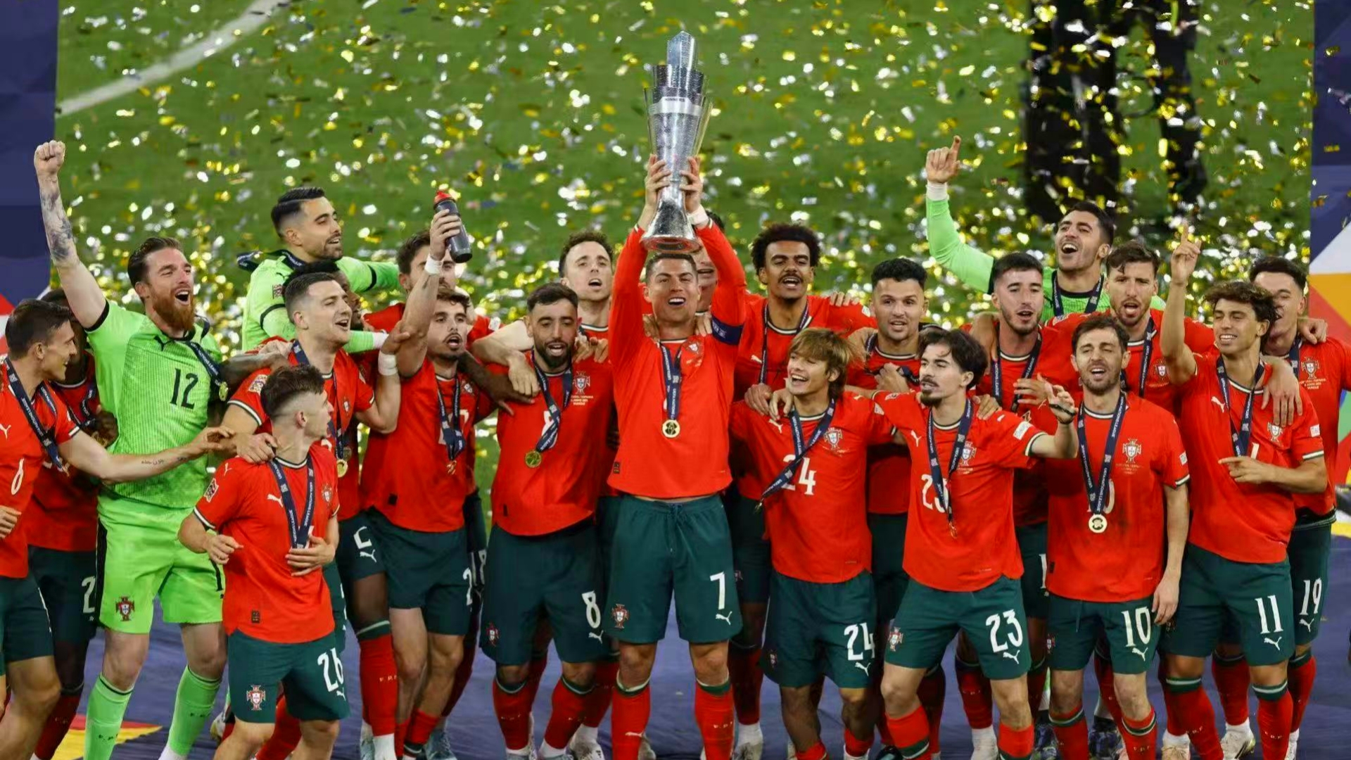 欧国联赛临近收官，球队竭力争取冠军荣耀