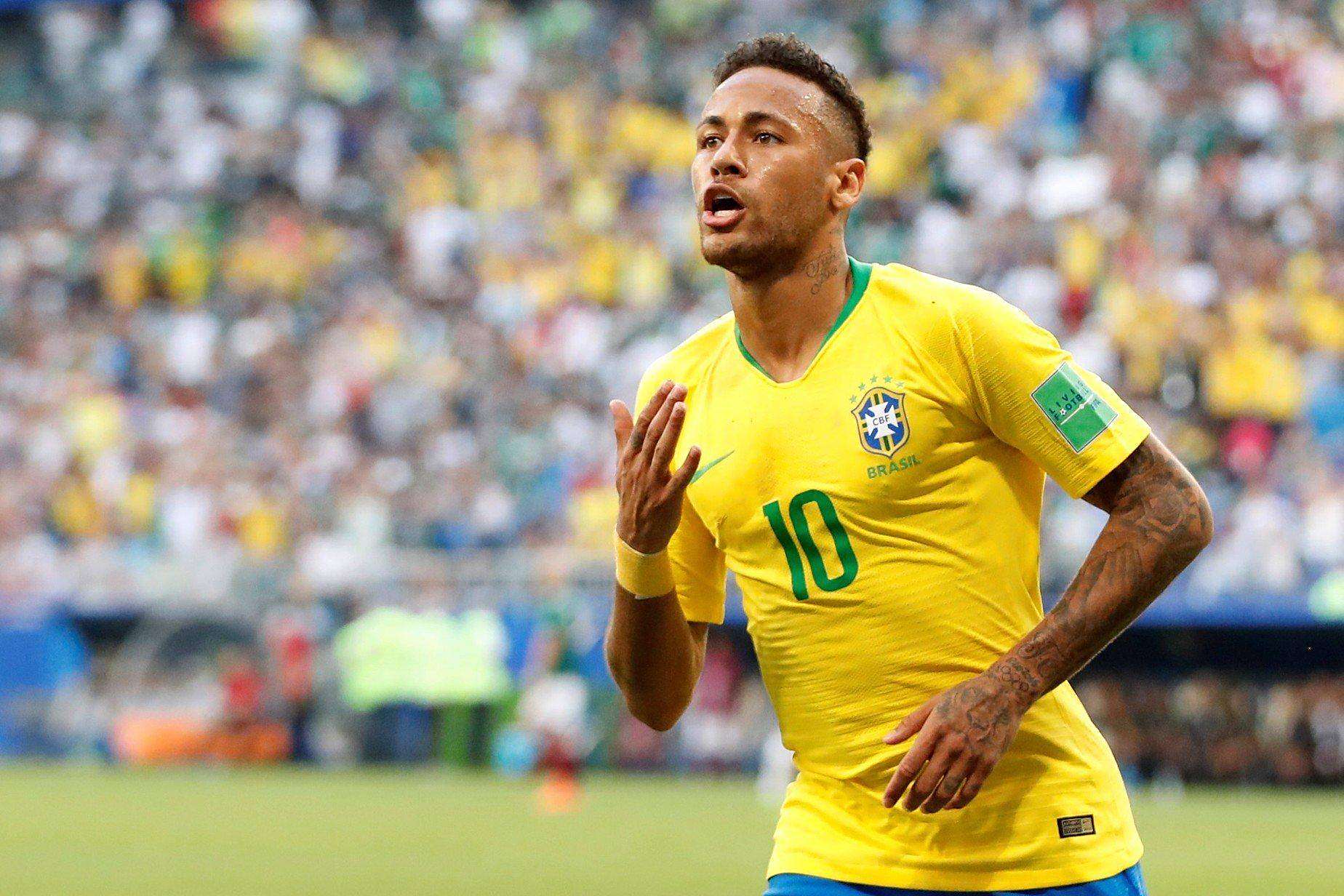 巴西足球明星内马尔因侵犯反歧视政策被处罚 巴西足球明星内马尔因侵犯反歧视政策被处罚